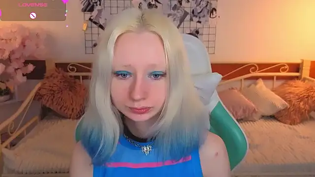 Snapshot of Katia_Kim chatting on February 2026 06:33:02 AM Katia Kim online show from February 2026 06:33:02 AM