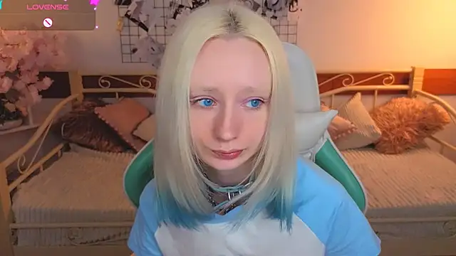 Snapshot of Katia_Kim chatting on February 2026 06:14:02 AM Katia Kim online show from February 2026 06:14:02 AM