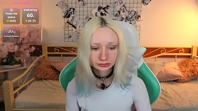 Snapshot of Katia_Kim chatting on March 2026 06:29:02 AM Katia Kim online show from March 2026 06:29:02 AM