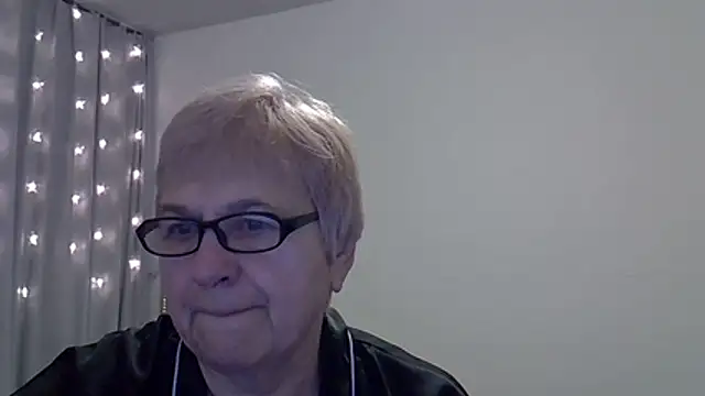 SweetCherry27 online show from January 2026 04:49:02 AM