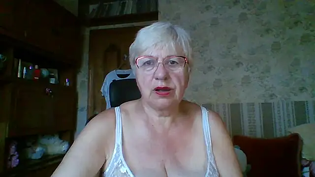 SweetCherry27 online show from July 2026 04:06:02 AM