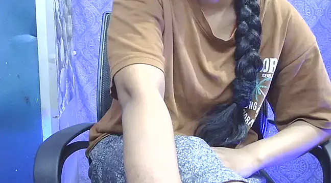 Supriya201 online show from December 2024 01:35:02 PM