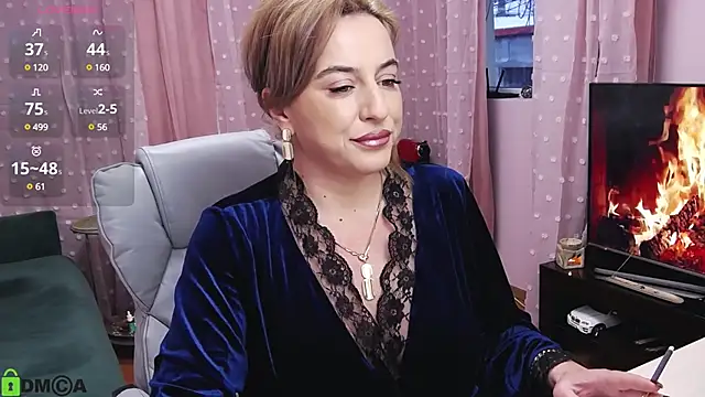 CarrieLoveX online show from January 2025 06:06:02 AM