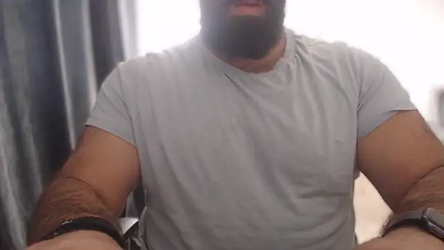 hugemachohandsome online show from September 2025 02:19:01 PM