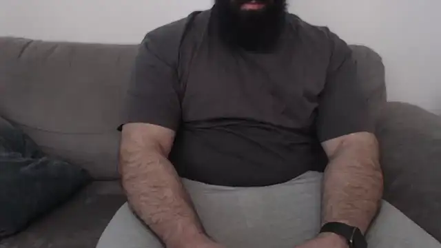 hugemachohandsome online show from April 2026 06:49:02 AM