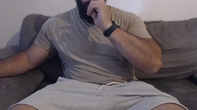 Snapshot of hugemachohandsome chatting on July 2026 06:43:02 AM hugemachohandsome online show from July 2026 06:43:02 AM