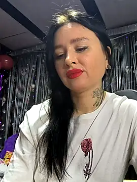 KikiXRed online show from February 2026 06:42:01 AM