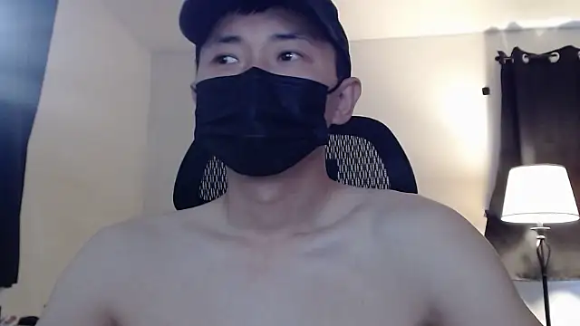 Snapshot of twbobo00715 chatting on December 2024 07:11:01 PM twbobo00715 online show from December 2024 07:11:01 PM