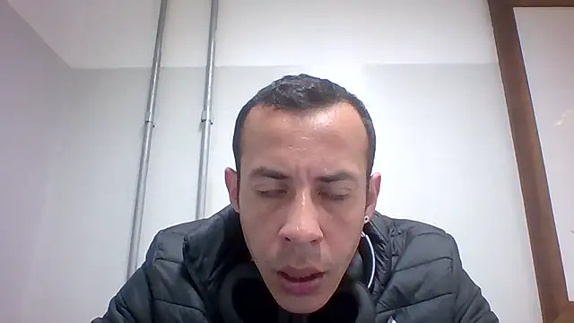MachoScorpionCaralho online show from June 2026 01:37:01 PM