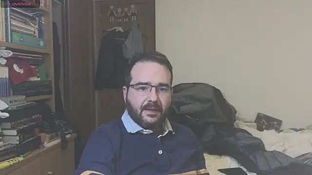 curiosillo83 online show from February 2025 06:42:01 PM