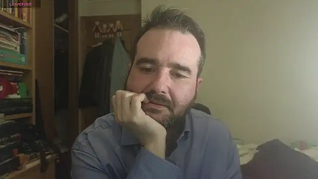 curiosillo83 online show from February 2025 03:59:01 PM