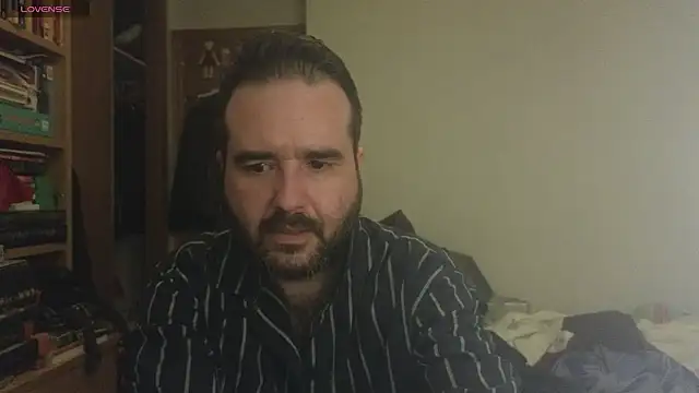 curiosillo83 online show from March 2025 09:04:02 PM