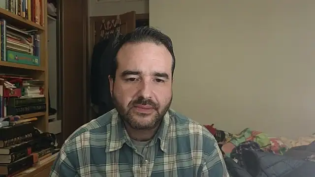 curiosillo83 online show from November 2025 05:41:01 PM