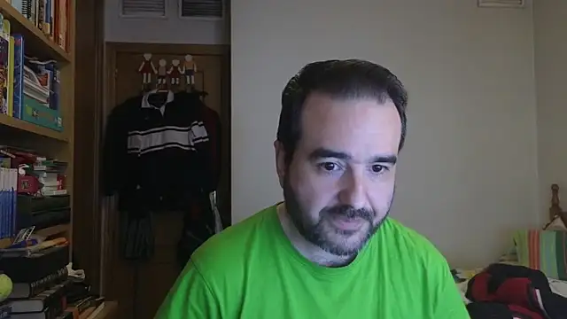 curiosillo83 online show from March 2026 12:38:02 PM