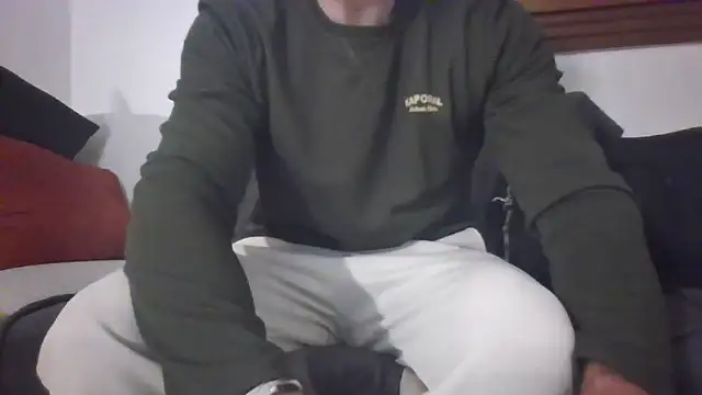 Snapshot of jouet75 chatting on February 2026 08:47:01 PM jouet75 online show from February 2026 08:47:01 PM