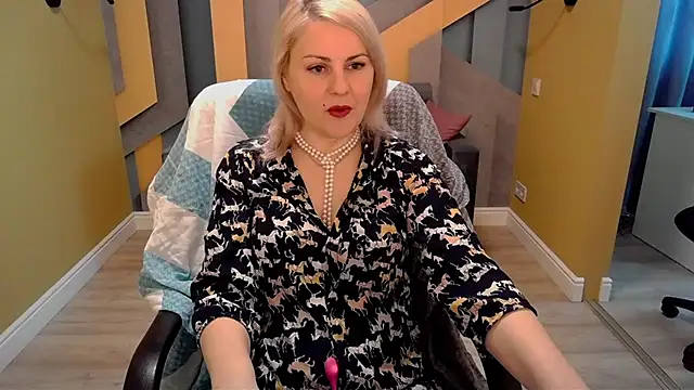 Candy Long online show from March 2025 06:26:02 AM