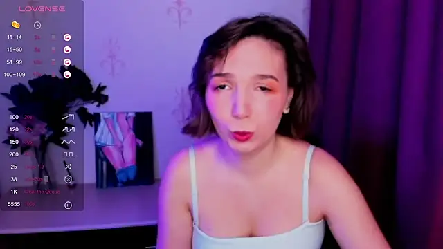 KindHazelHere  online show from October 2025 08:22:02 AM