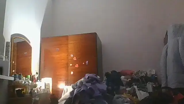 ShawnaAdams online show from December 2025 08:40:01 PM