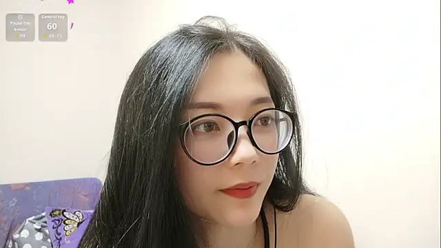 Lu Nana online show from December 2025 07:02:02 AM