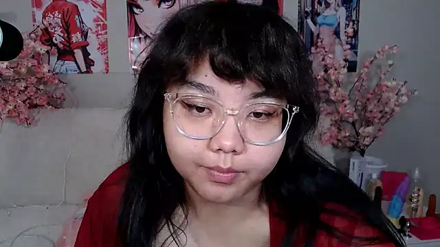 Snapshot of Moertomlly chatting on July 2026 05:00:01 AM Moertomlly online show from July 2026 05:00:01 AM