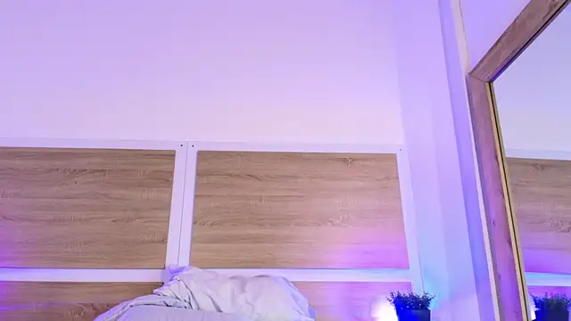  nickypurple  online show from July 2026 06:34:02 PM