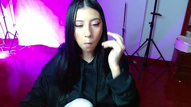 Snapshot of _holy_1 chatting on January 2026 12:35:01 AM holy 1 online show from January 2026 12:35:01 AM