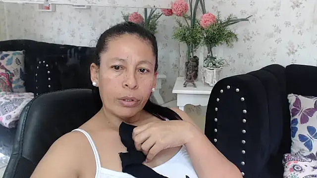mature martina online show from March 2025 09:23:02 PM