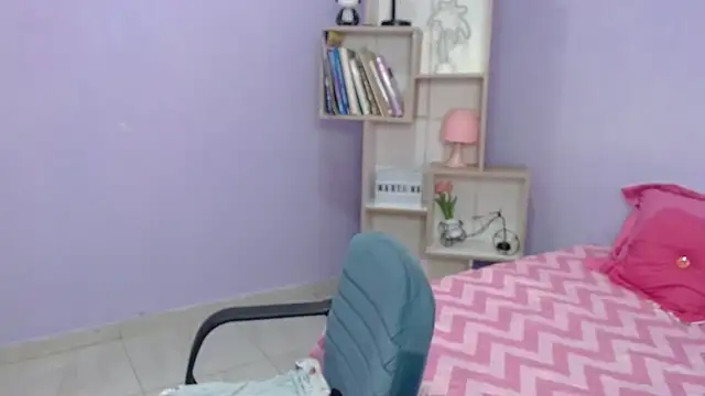 mature martina online show from October 2025 11:05:01 AM