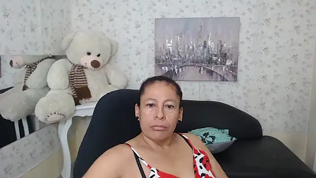 mature martina online show from April 2026 09:51:02 PM
