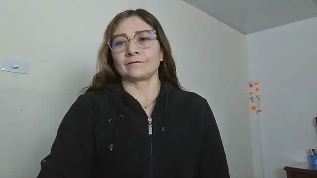 Snapshot of ruby-milf1 chatting on January 2025 10:18:01 PM ruby-milf1 online show from January 2025 10:18:01 PM