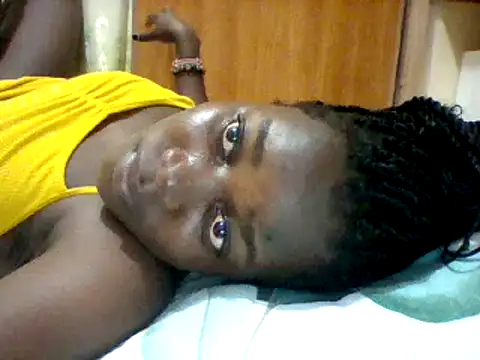 Snapshot of Alessandrajenna chatting on February 2025 10:59:01 PM Alessandrajenna online show from February 2025 10:59:01 PM