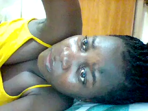 Snapshot of Alessandrajenna chatting on February 2025 05:17:02 PM Alessandrajenna online show from February 2025 05:17:02 PM