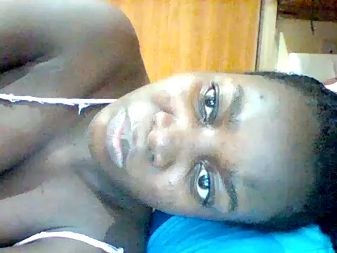 Snapshot of Alessandrajenna chatting on September 2025 04:01:01 AM Alessandrajenna online show from September 2025 04:01:01 AM