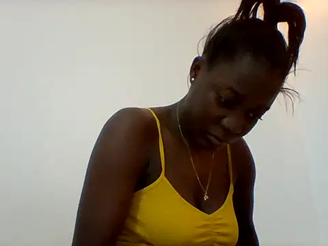 Snapshot of Alessandrajenna chatting on February 2026 06:43:02 AM Alessandrajenna online show from February 2026 06:43:02 AM