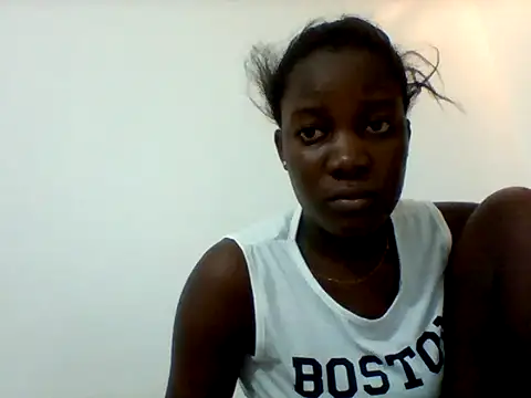 Snapshot of Alessandrajenna chatting on February 2026 07:01:02 PM Alessandrajenna online show from February 2026 07:01:02 PM