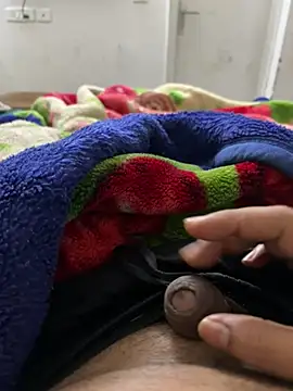 Snapshot of yourheroforfun chatting on February 2025 07:10:01 PM yourheroforfun online show from February 2025 07:10:01 PM