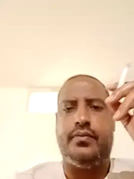 bink1982 online show from January 2026 05:38:02 PM