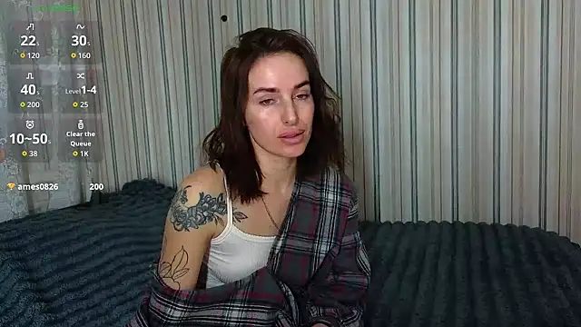 xx adrihanna xx online show from February 2026 08:13:02 PM