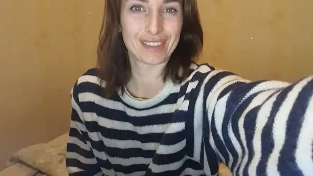 xx adrihanna xx online show from March 2026 05:16:01 PM