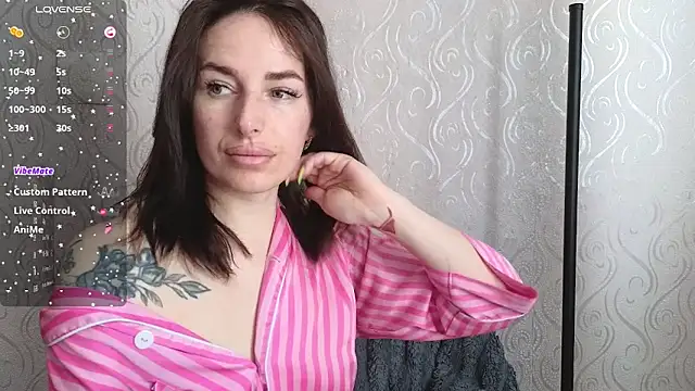 Snapshot of xx_adrihanna_xx chatting on May 2026 06:09:02 AM xx adrihanna xx online show from May 2026 06:09:02 AM