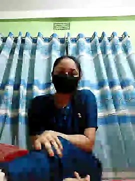 Snapshot of Sima--Roy chatting on December 2024 05:39:01 PM Sima--Roy online show from December 2024 05:39:01 PM