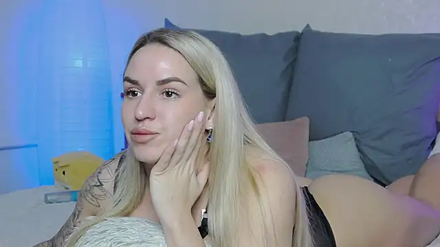 SofiJames online show from January 2025 06:09:02 AM