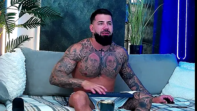 masterkingofmusclee online show from September 2025 07:35:02 AM