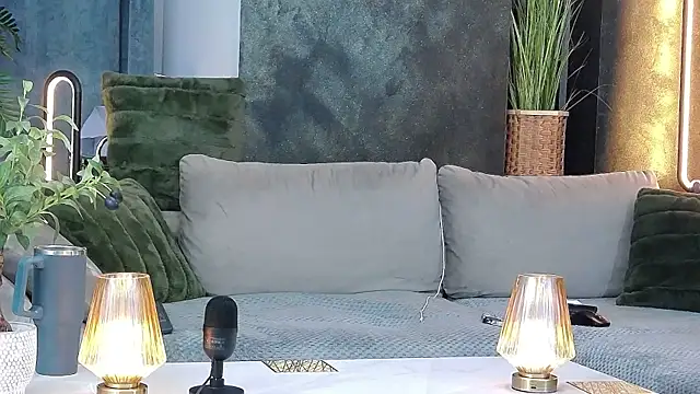 masterkingofmusclee online show from April 2026 09:23:01 PM