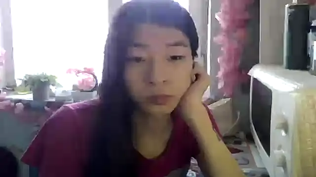 CarlyJoy online show from October 2025 08:55:02 AM