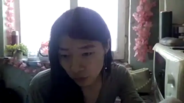 CarlyJoy online show from November 2025 08:03:02 AM