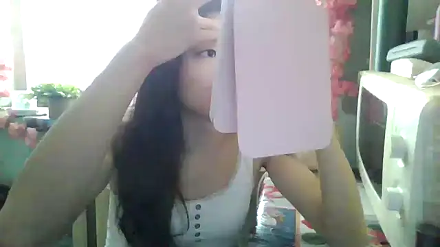 CarlyJoy online show from January 2026 09:36:01 AM