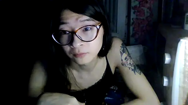 CarlyJoy online show from March 2026 05:51:02 PM