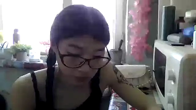 CarlyJoy online show from March 2026 09:10:01 AM