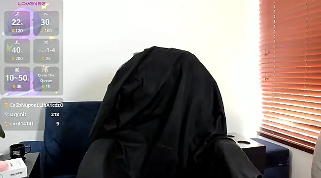 im amber online show from March 2025 04:22:02 PM